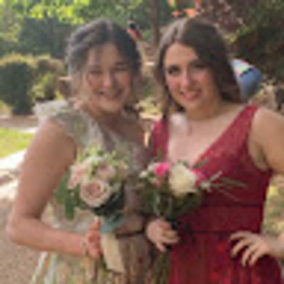 Meet your Posher, Emma - Picture 1 of 1